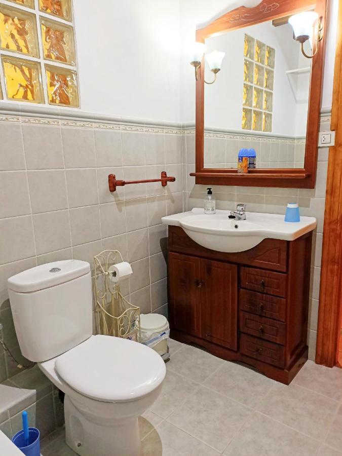 La Buganvilla Novales